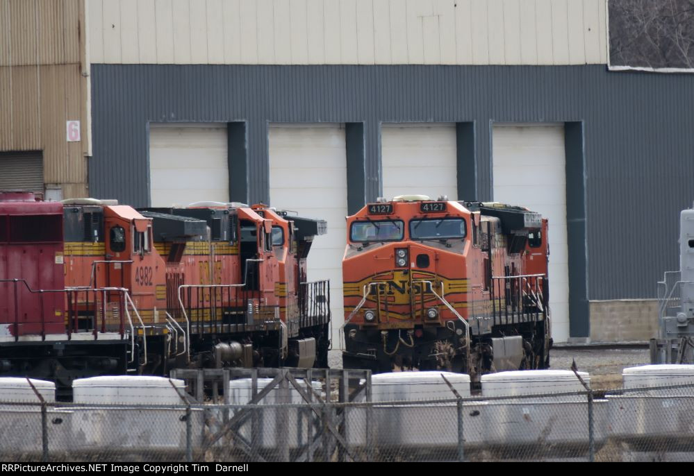 BNSF 4982-4016-4048-4127